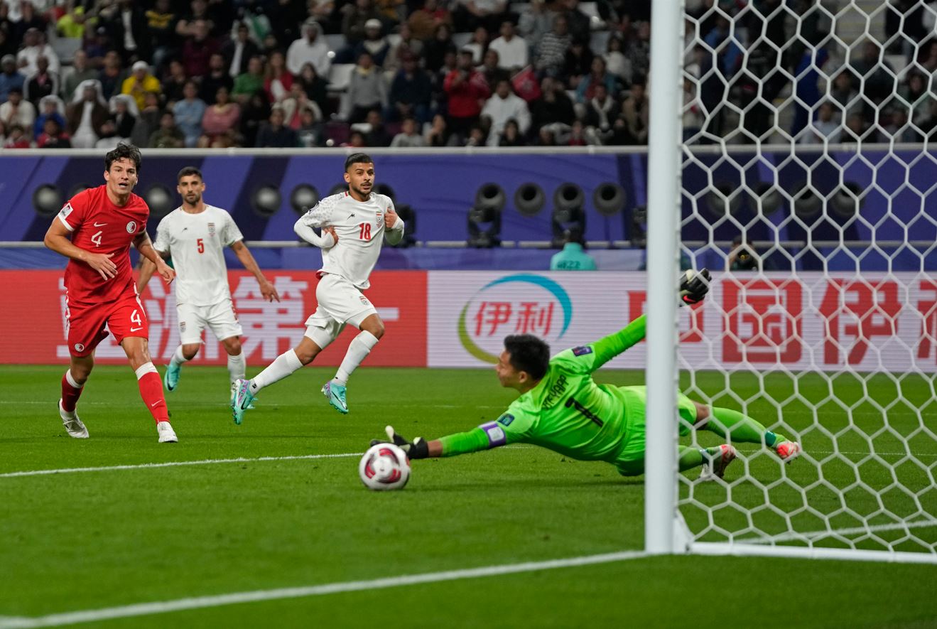 إيران تهزم هونغ كونغ وتتأهل للدور الثاني في كأس آسيا