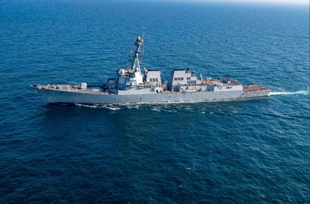 الجيش الأمريكي يستهدف صاروخين حوثيين مضادين للسفن في اليمن