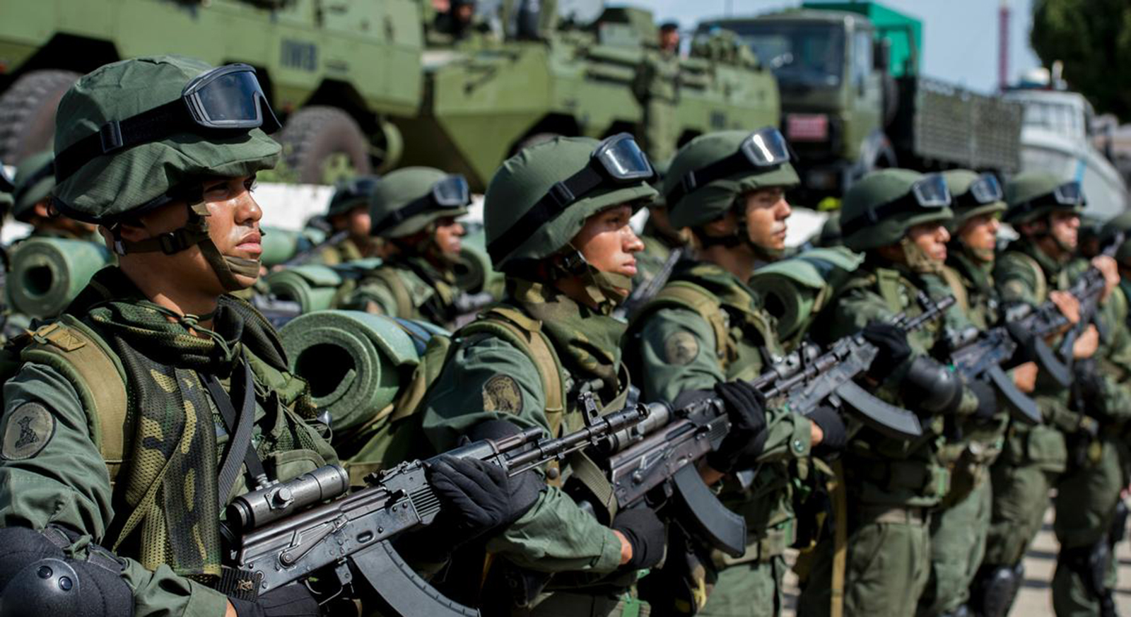 وصفتهم بـ«الخونة».. فنزويلا تطرد 33 عسكرياً من الجيش