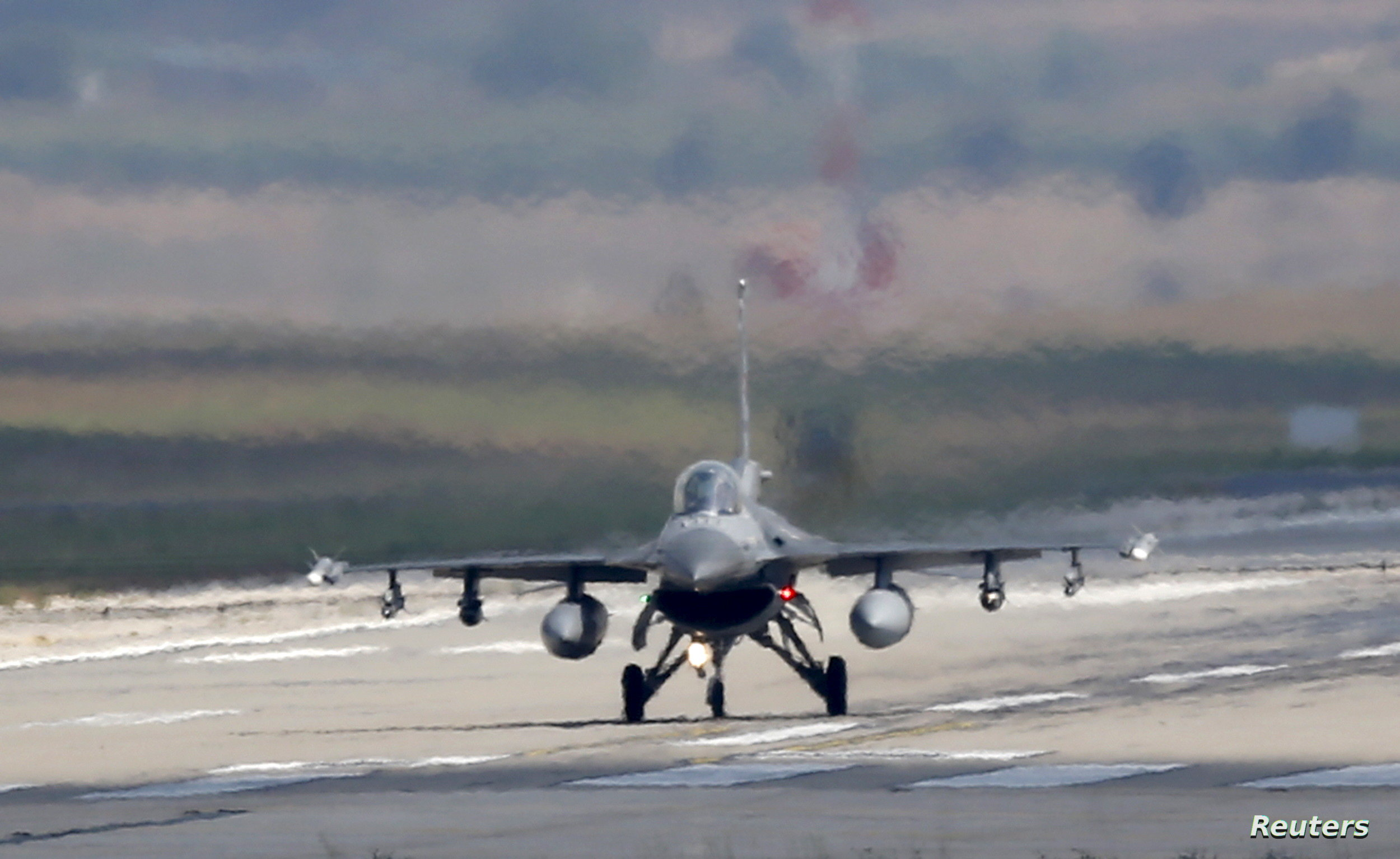 رئيس لجنة بمجلس الشيوخ الأمريكي يوافق على بيع طائرات إف-16 لتركيا
