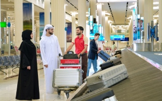 الصورة: الصورة: طيران الإمارات تحتفل بأنجح موسم شتاء في مناولة الأمتعة