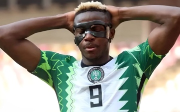 الصورة: الصورة: ‎‫ضربة قوية لنيجيريا.. ‫أوسيمين قد يغيب عن نصف نهائي كأس أمم إفريقيا