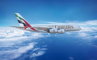 الصورة: الصورة: طيران الإمارات تشغل طائرة اي 380 مجهزة بالسياحية الممتازة إلى أوساكا