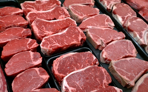 الصورة: الصورة: هل تناول اللحوم الحمراء يسبب السرطان؟