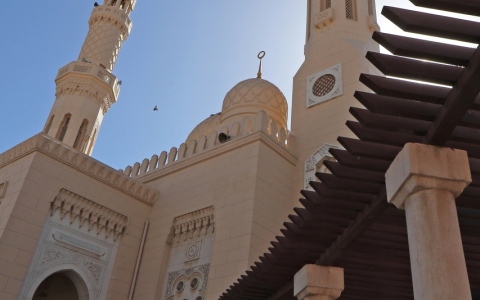 الصورة: الصورة: مسجد جميرا..قيمة وملامح