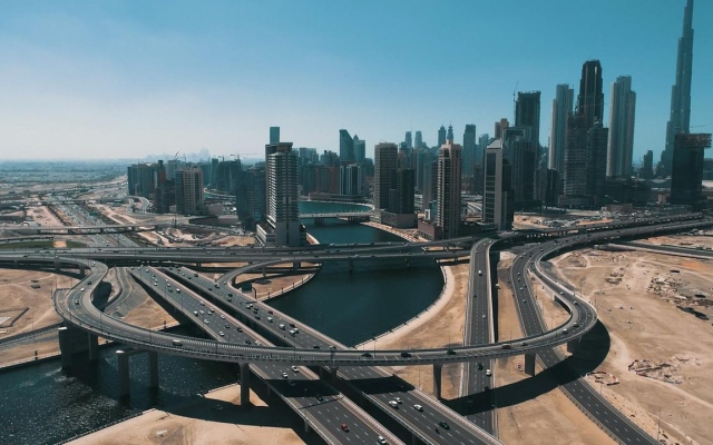 الصورة: الصورة: «طرق دبي» ترسي عقد مشروع تطوير شارع الخيل بتكلفة 700 مليون درهم