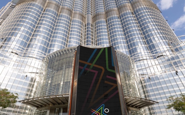 الصورة: الصورة: أعلى مبنى في العالم يستضيف "تحدي البرج" ضمن "الألعاب الحكومية 2024"
