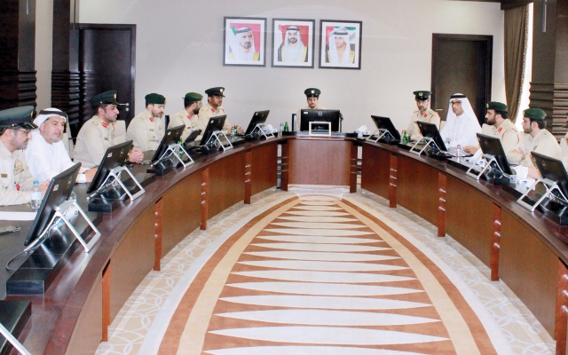 الصورة: الصورة: شرطة دبي تناقش مؤشرات المبادرات والمشاريع المرتبطة بعام الاستدامة