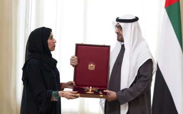 الصورة: الصورة: رئيس الدولة: الإمارات حريصة على تعزيز تنافسيتها وموقعها مركزاً مالياً ووجهة جاذبة للأعمال والاستثمار