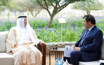 الصورة: الصورة: سعود بن صقر يبحث مع القنصل الهولندي تعزيز العلاقات