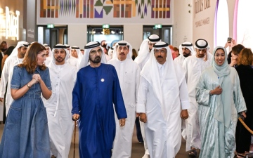 الصورة: الصورة: محمد بن راشد: دبي حلقة وصل مركزية بين شعوب وثقافات العالم