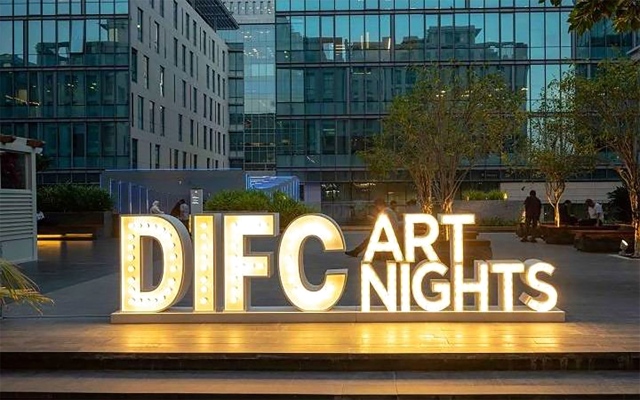 الصورة: الصورة: فنانون على موعد مع الأضواء خلال «ليالي الفن» في مركز دبي المالي