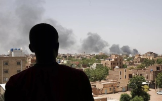 الصورة: الصورة: «الدعم السريع» يتهم الجيش السوداني بقصف المدن