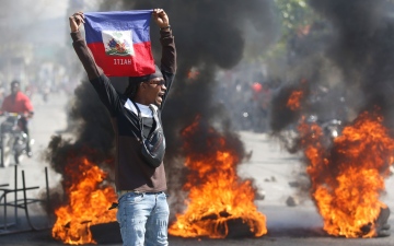 الصورة: الصورة: هايتي تعلن حالة الطوارئ بعد مهاجمة عصابات للسجون