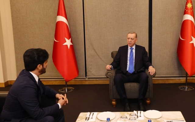 الصورة: الصورة: أردوغان يبحث مع بن سليم عودة «مونديال الفورمولا 1» وبطولة العالم للراليات إلى تركيا