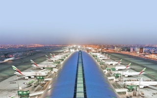 الصورة: الصورة: مطار دبي الأكبر عالمياً بالسعة المقعدية للرحلات الدولية في مارس