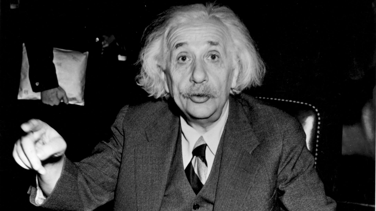 الصورة : 1879 ولادة ألبرت أينشتاين عالم الفيزياء النظرية الأمريكي السويسري من أصل ألماني.