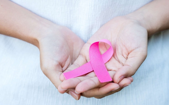 الصورة: الصورة: بروتينات في الدم ولبن الأم يساعدان في التشخيص المبكر لسرطان الثدي