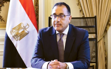 الصورة: الصورة: رئيس الوزراء المصري: تراجع إيرادات قناة السويس أكثر من 50%