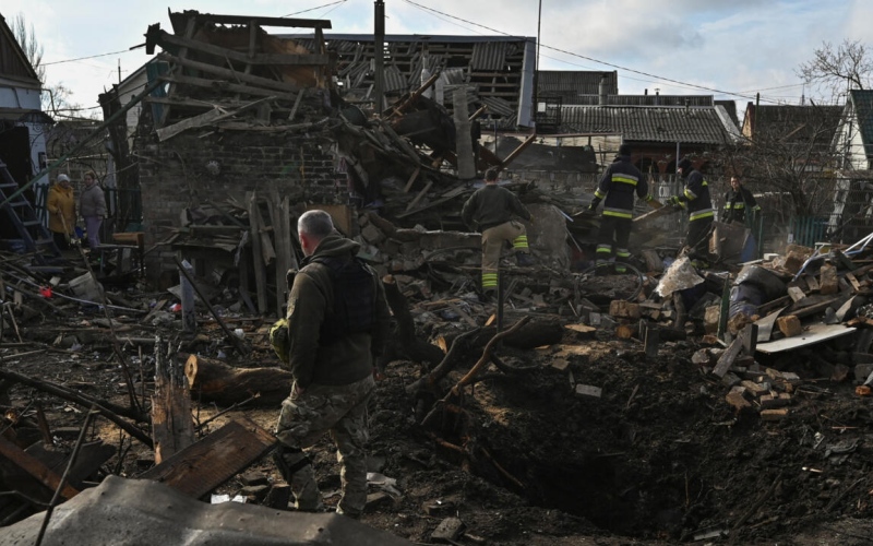 الصورة: الصورة: أوكرانيا تبلغ عن أضرار هائلة في البنية التحتية بسبب الهجمات الروسية