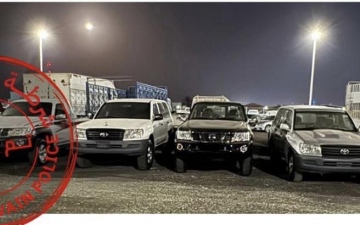 الصورة: الصورة: شرطة أم القيوين تضبط مركبات تجمهر سائقوها وتسابقوا بطيش وتهور