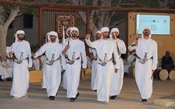 الصورة: الصورة: «الأرشيف والمكتبة الوطنية» يسلط الضوء على التراث الإماراتي