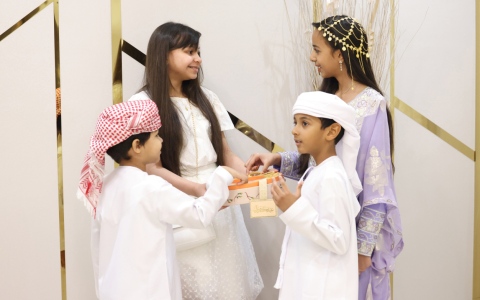 الصورة: الصورة: فرحة العيد في إمارات الخير