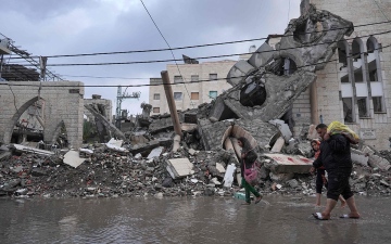 الصورة: الصورة: غزة : ارتفاع حصيلة القصف الإسرائيلي إلى 33 ألفاً و 482 قتيلاً