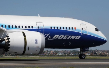الصورة: الصورة: بوينغ تنفي الاتهامات الجديدة بوجود أخطاء في إنتاج الطائرات 787 دريملاينر