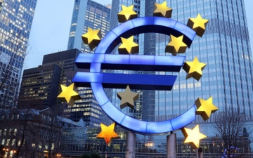 الصورة: الصورة: «المركزي الأوروبي» يبقي على أسعار الفائدة دون تغيير للمرة الخامسة