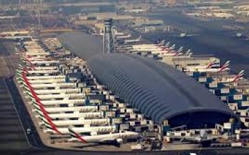 الصورة: الصورة: تنبيه من مطارات دبي حول حالة الطقس
