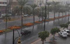 الصورة: الصورة: الإمارات تشهد أكبر كميات أمطار خلال الأعوام الـ 75‬‎ الماضية