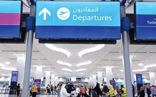 الصورة: الصورة: مطار دبي يحول الرحلات القادمة مؤقتاً