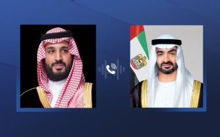 رئيس الدولة وولي عهد السعودية يبحثان خلال اتصال هاتفي التطورات في المنطقة