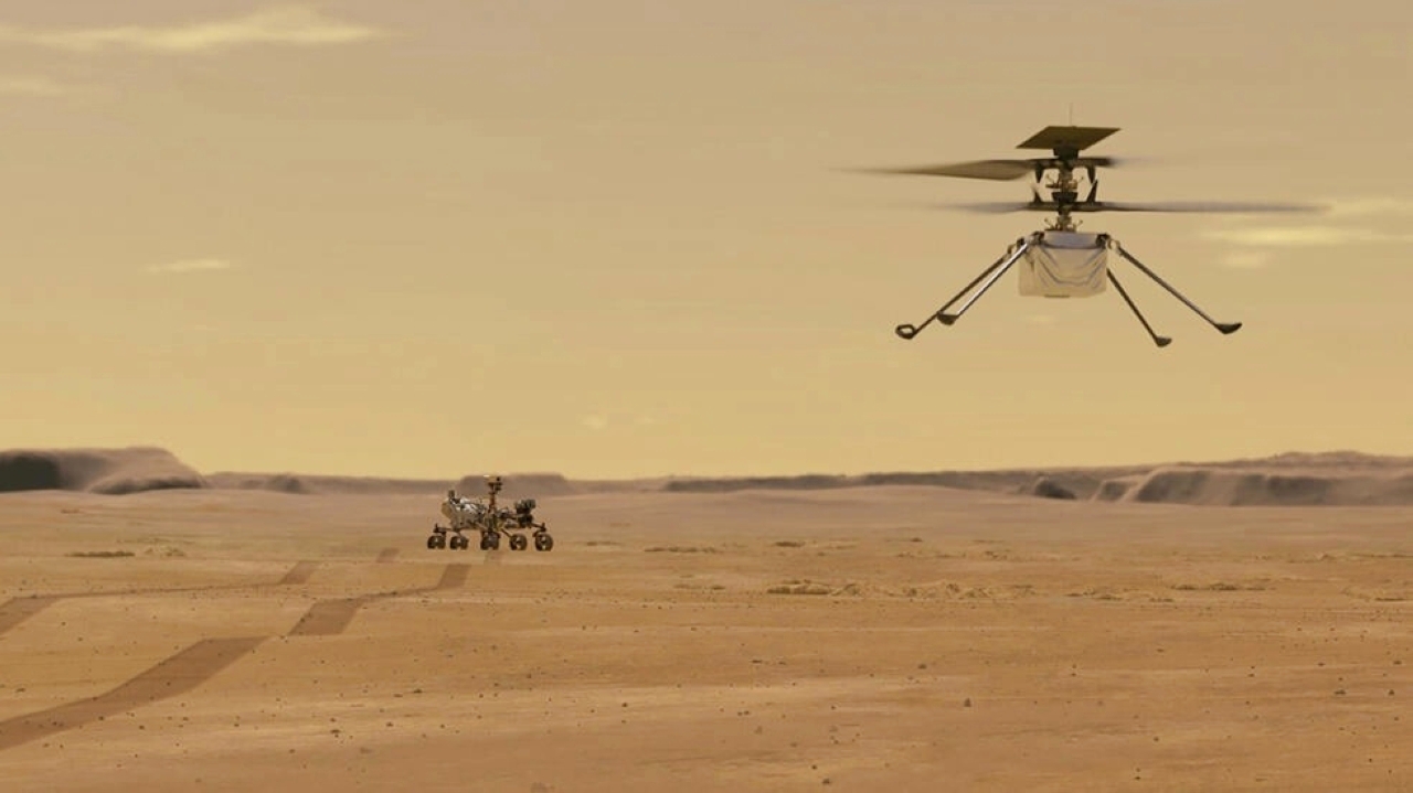 الصورة : 2021 نجاح مروحية إنجينويتي التابعة لـ«ناسا» في الطيران على سطح المريخ