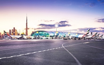 الصورة: الصورة: تعليق إجراءات السفر لرحلات الربط عبر دبي