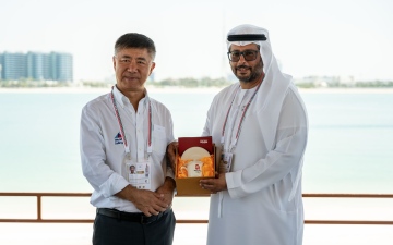 الصورة: الصورة: رئيس الاتحاد الدولي للشراع : "الإمارات 2024" تبعث على التفاؤل بمستقبل الرياضة الخليجية