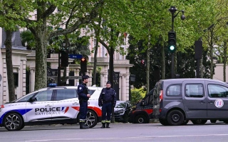 القبض على رجل هدد بتفجير نفسه في القنصلية الإيرانية بباريس