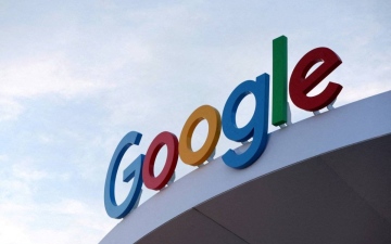 الصورة: الصورة: غوغل  تكشف عن خططها لإعادة تنظيم فرق الذكاء الاصطناعي الخاصة بها