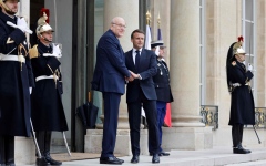 الصورة: الصورة: باريس على خط الأزمة اللبنانية مجدداً