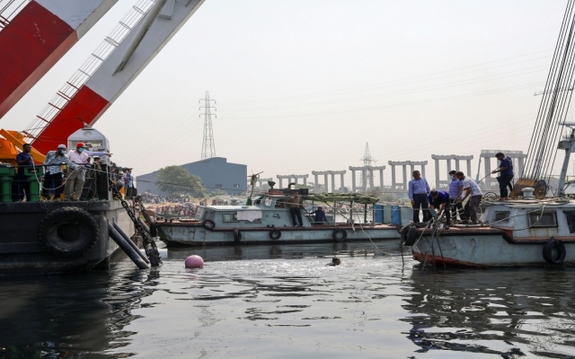 الصورة: الصورة: الإمارات تتضامن مع أفريقيا الوسطى في ضحايا غرق قارب