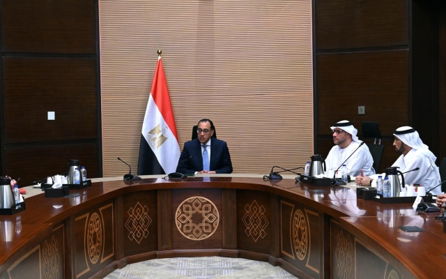 الصورة: الصورة: اتفاق مبدئي بين مصر والفجيرة وبروج للاستثمارات والغاز لتنفيذ مشاريع في قطاع النفط