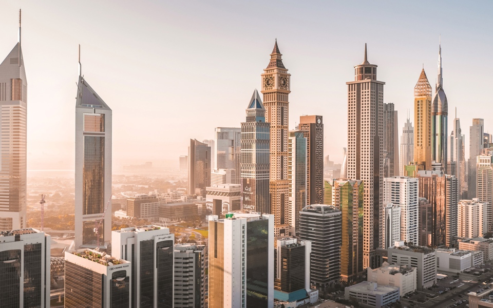 الصورة: الصورة: اقتصاد الإمارات الأسرع نمواً في المنطقة بمعدل 4% خلال 2024