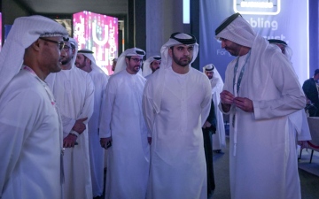 الصورة: الصورة: منصور بن محمد يفتتح معرض ومؤتمر «الخليج العالمي لأمن المعلومات»