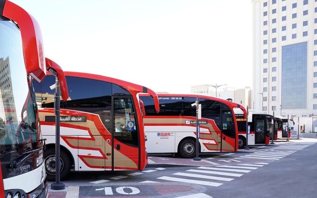 الصورة: الصورة: «طرق دبي»:  هذه الخطوط لخدمة حافلات عبر المدن تعمل بشكل طبيعي