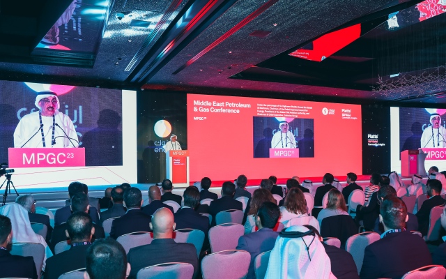الصورة: الصورة: دبي تستضيف الدورة السنوية الحادية والثلاثين لمؤتمر الشرق الأوسط للنفط والغاز