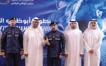 الصورة: الصورة: أحمد بن حمدان يتوِّج الفائزين في بطولة أبوظبي الكبرى لصيد الكنعد 2024