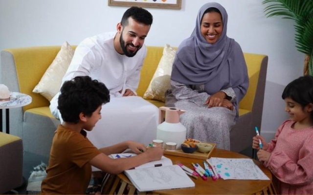 الصورة: الصورة: مؤسسة دبي لرعاية النساء والأطفال تطلق برنامج "الأسرة الإيجابية" لتعزيز التفاعل والتواصل الأسري