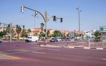 الصورة: الصورة: "طرق دبي" تنفذ أعمال صيانة وقائية لأكثر من 80 ألف متر مربع من الأرصفة لإبراز المظهر الجمالي والحضاري للإمارة