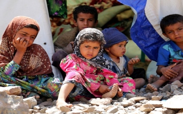 الصورة: الصورة: طفل يمني يموت كل 13 دقيقة في مناطق سيطرة الحوثيين